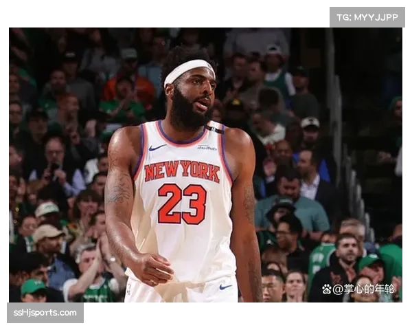 克拉克森末节连中三分率队打出15-3攻势，成尼克斯逆转关键