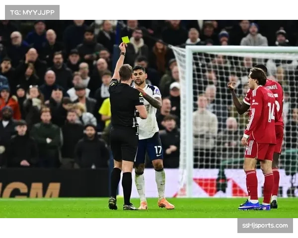 利物浦2-1客胜热刺，伊萨克进球后伤退弗林蓬传射